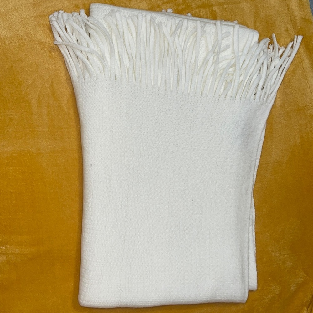 Long white women scarf